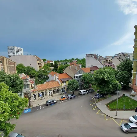 Апартаменты Sealovers' Nest *